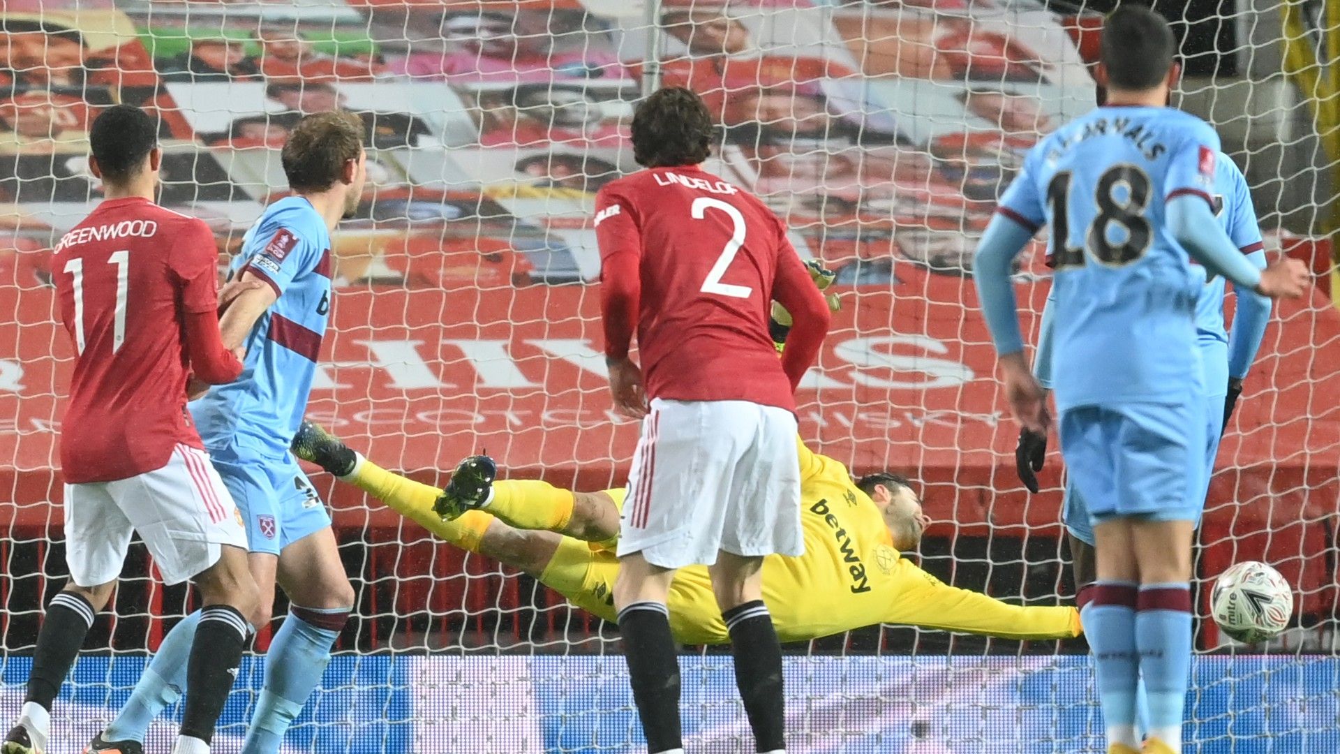 Fabianski Man Utd West Ham 2021