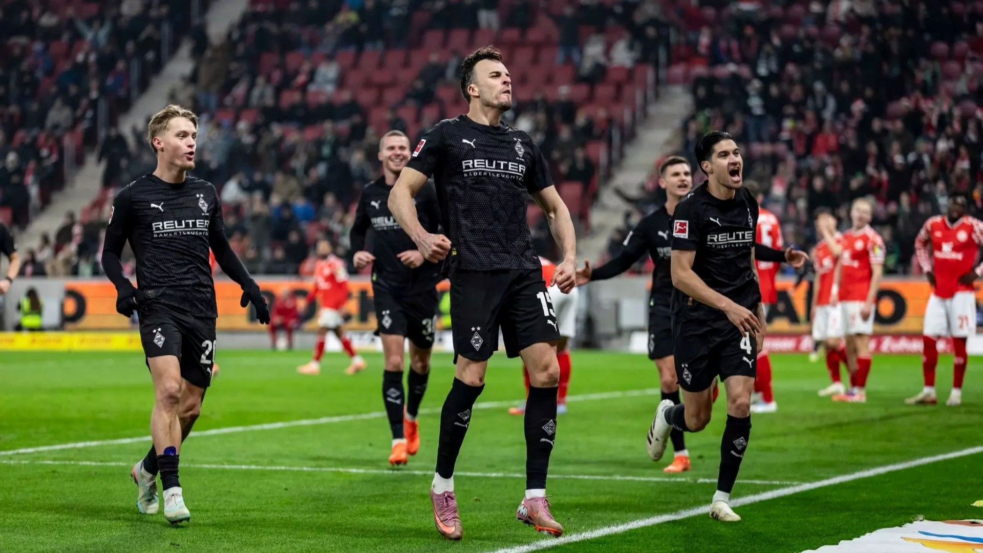 Selebrasi Borussia Moenchengladbach vs Mainz