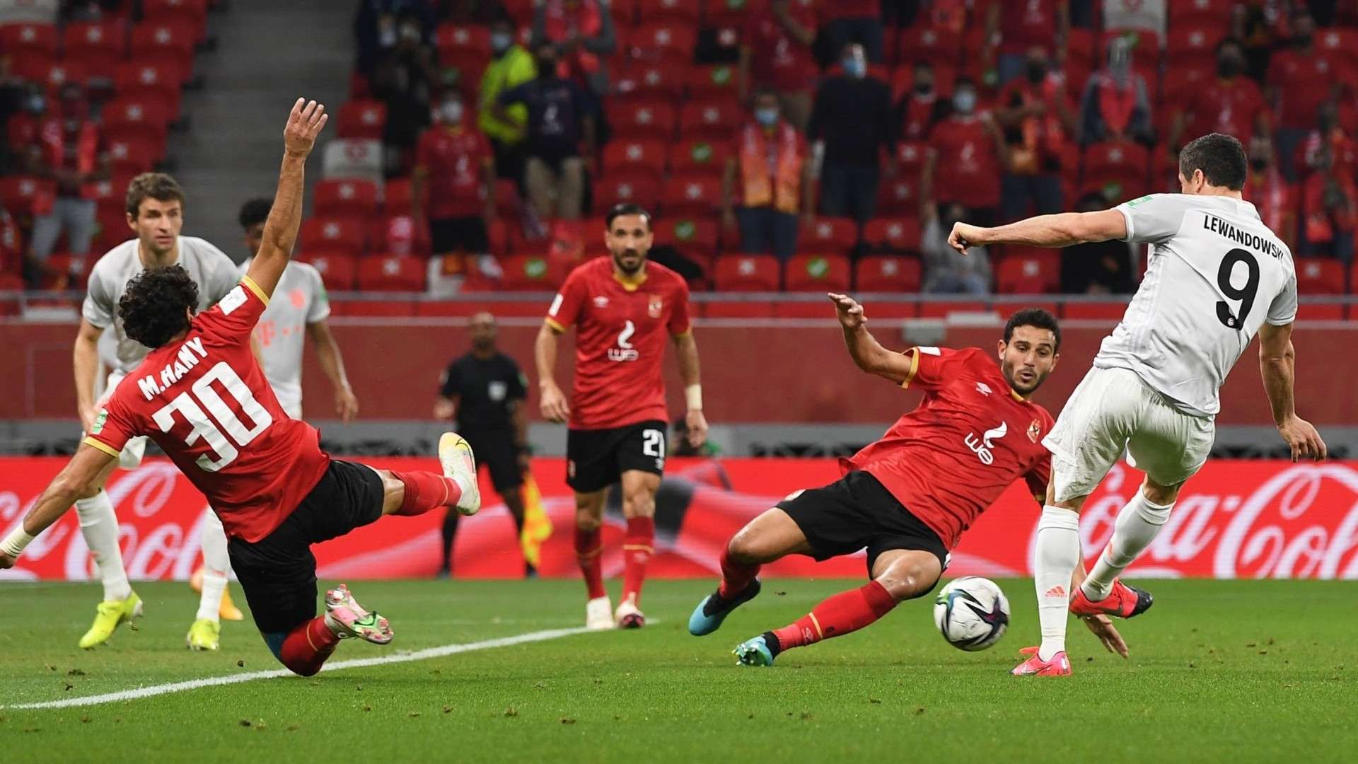 Lewandowski Al Ahly vs Bayern Munich