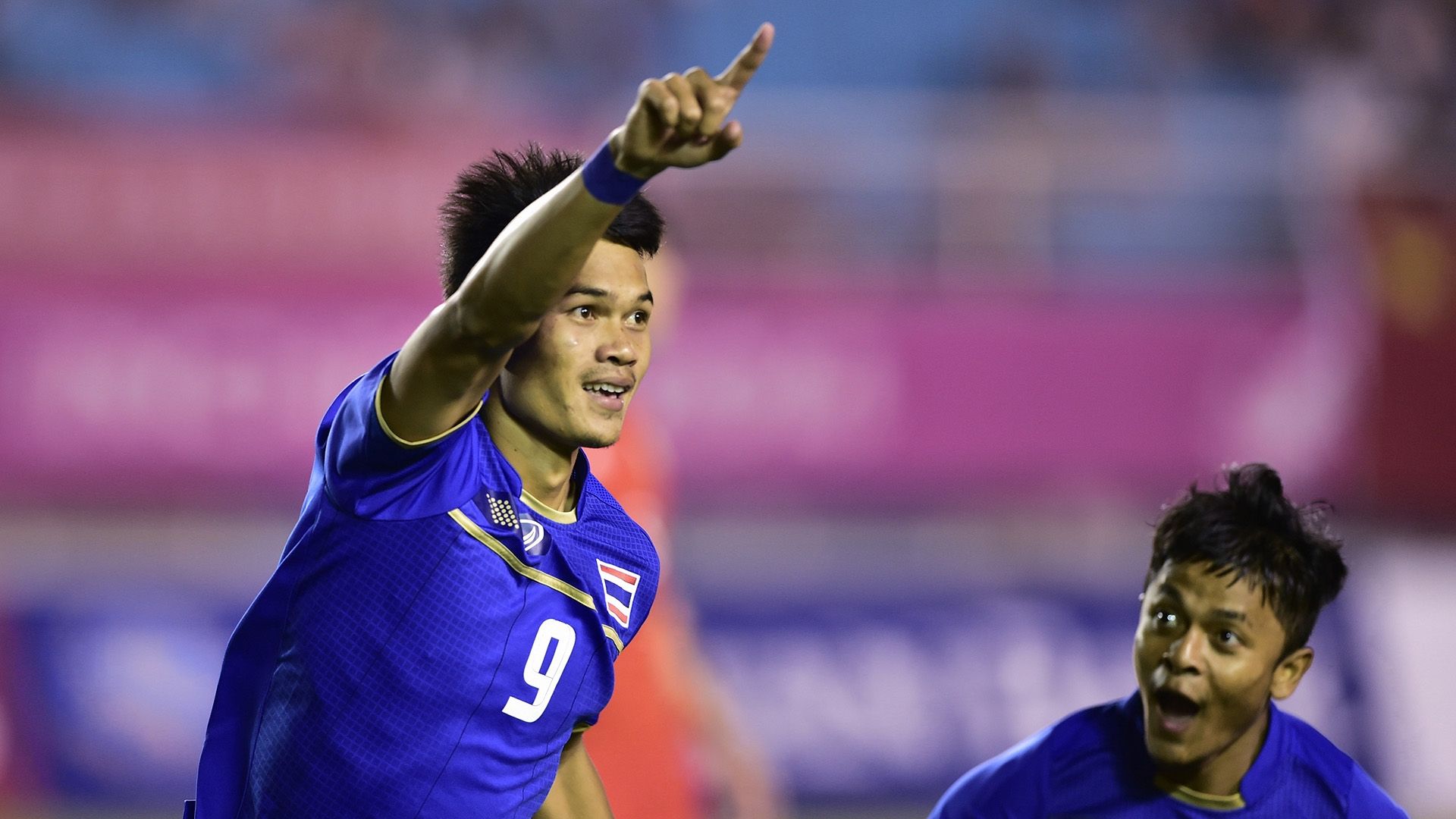 Thailand - China - Adisak Kraisorn HD