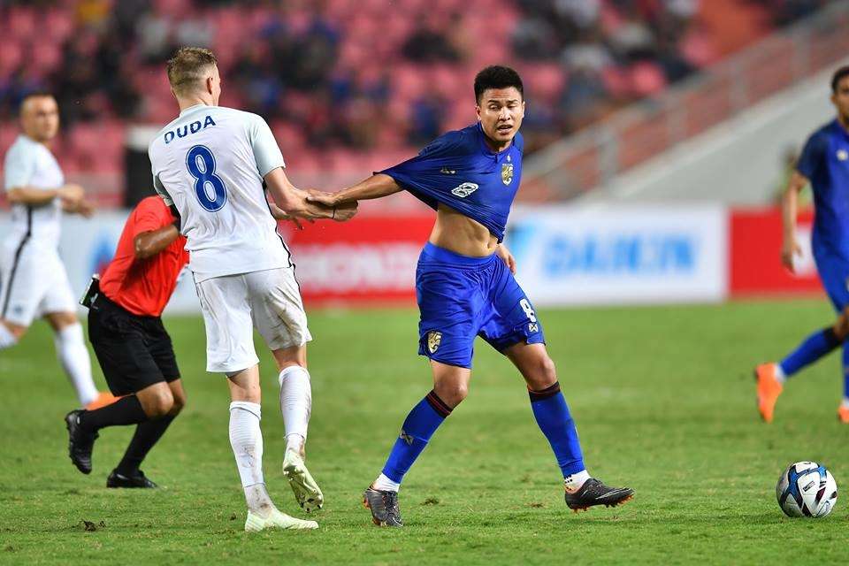 IN PICTURES: ฟุตบอลของเราทุกคน - คิงส์ คัพ ครั้งที่ 46