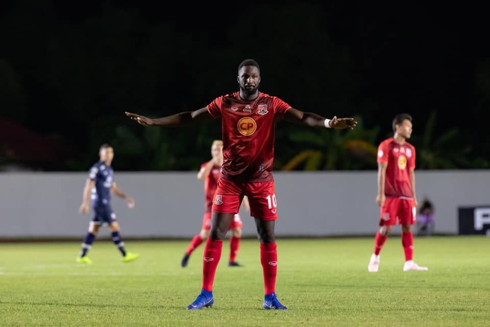 ลอนซานา ดุมบูญา