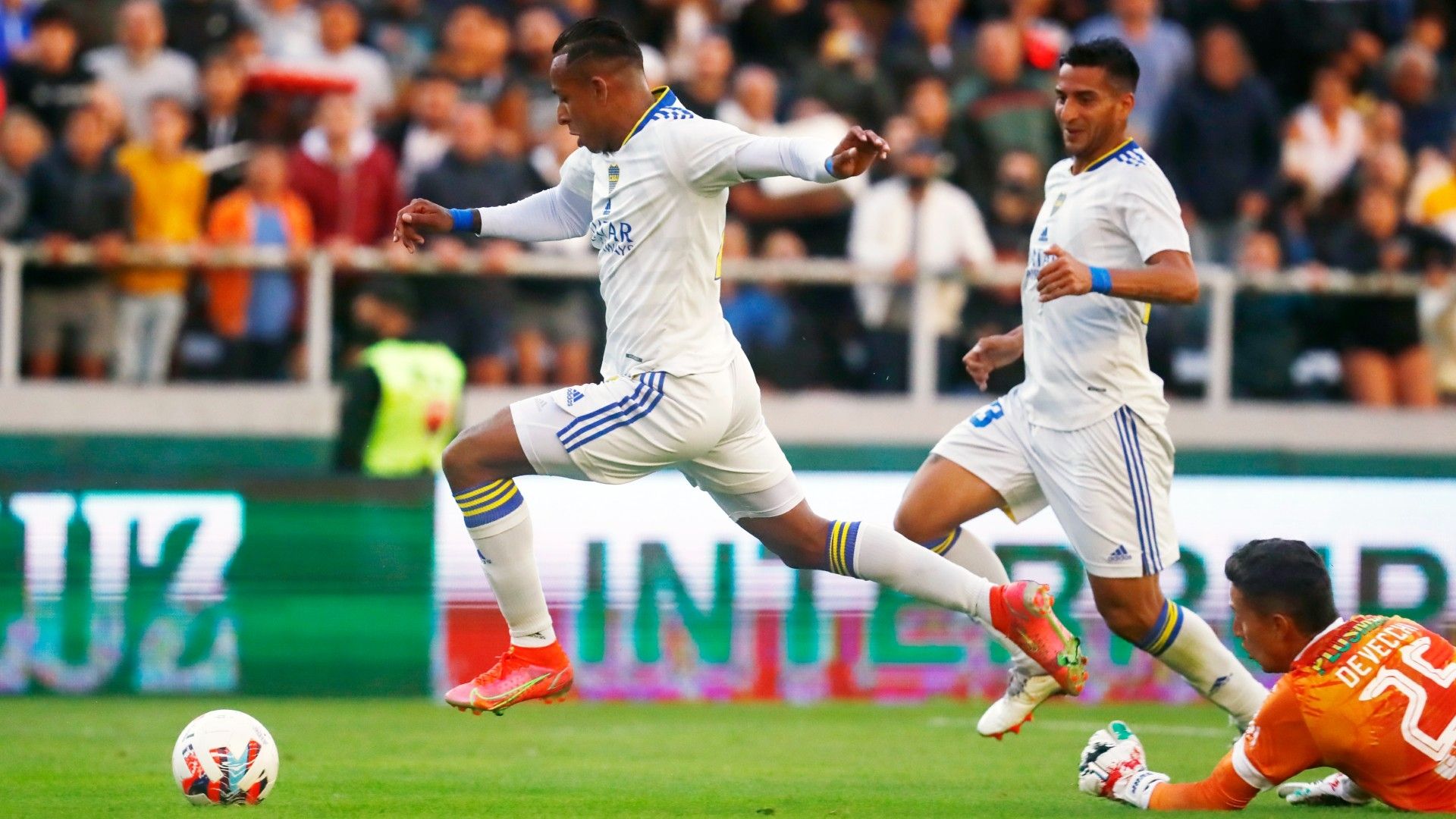 Sebastian Villa Aldosivi Boca Copa Liga Profesional 16022022