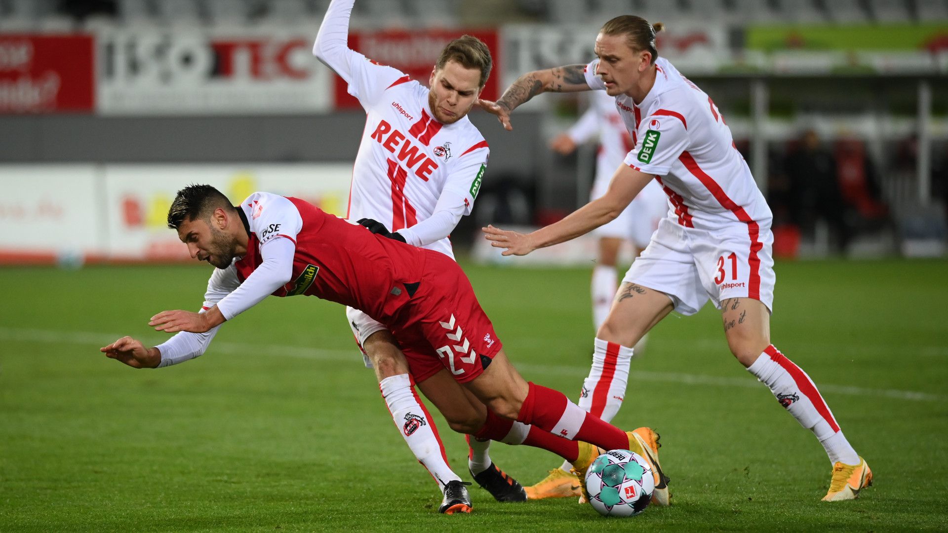1. FC Köln vs. SC Freiburg Modeste Wolf Schlotterbeck