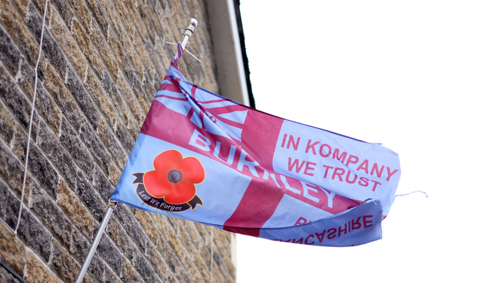 Vincent Kompany fan flag 2023 Burnley