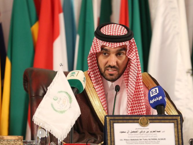 عبد العزيز الفيصل