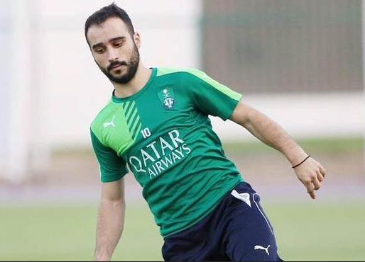 اليوناني فيتفا محترف الأهلي