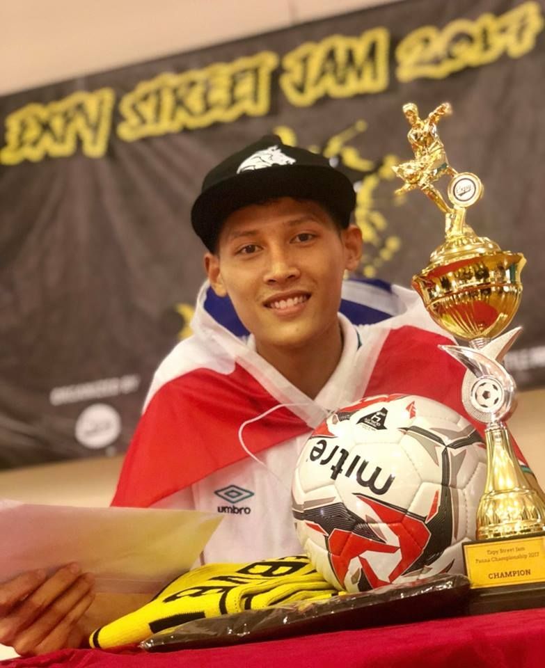 เกม - พงศ์สรร อดทน