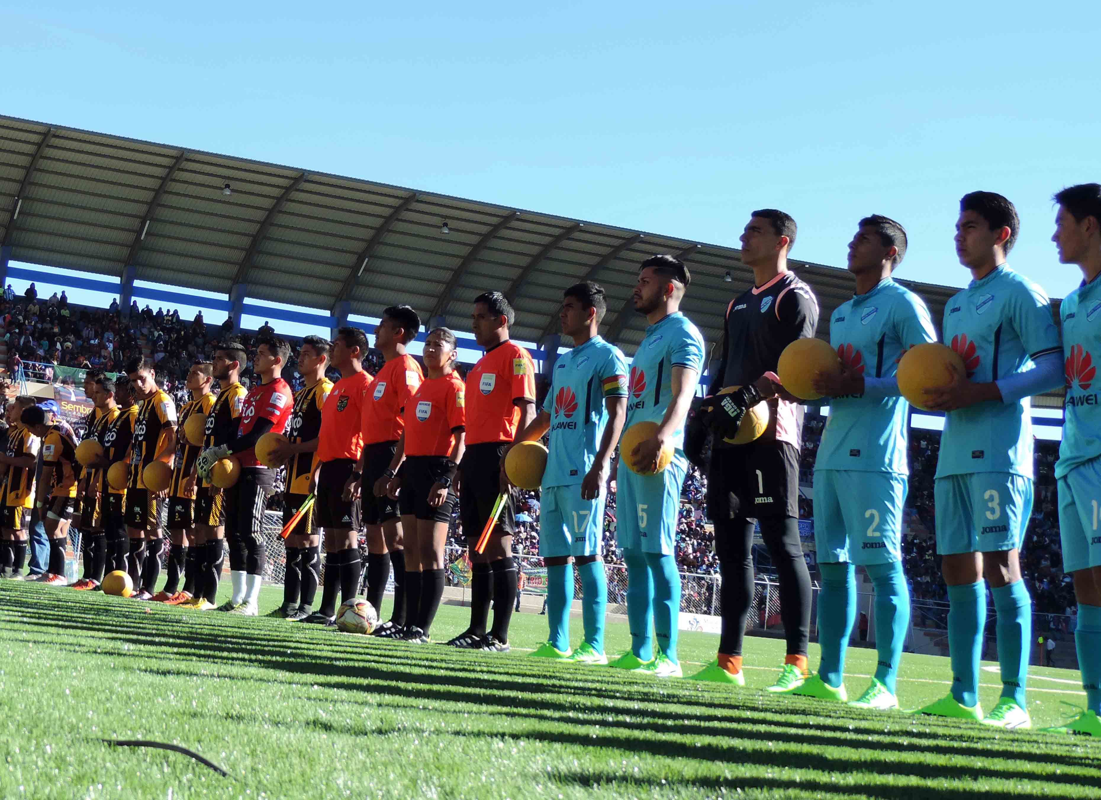 Bolívar y The Strongest