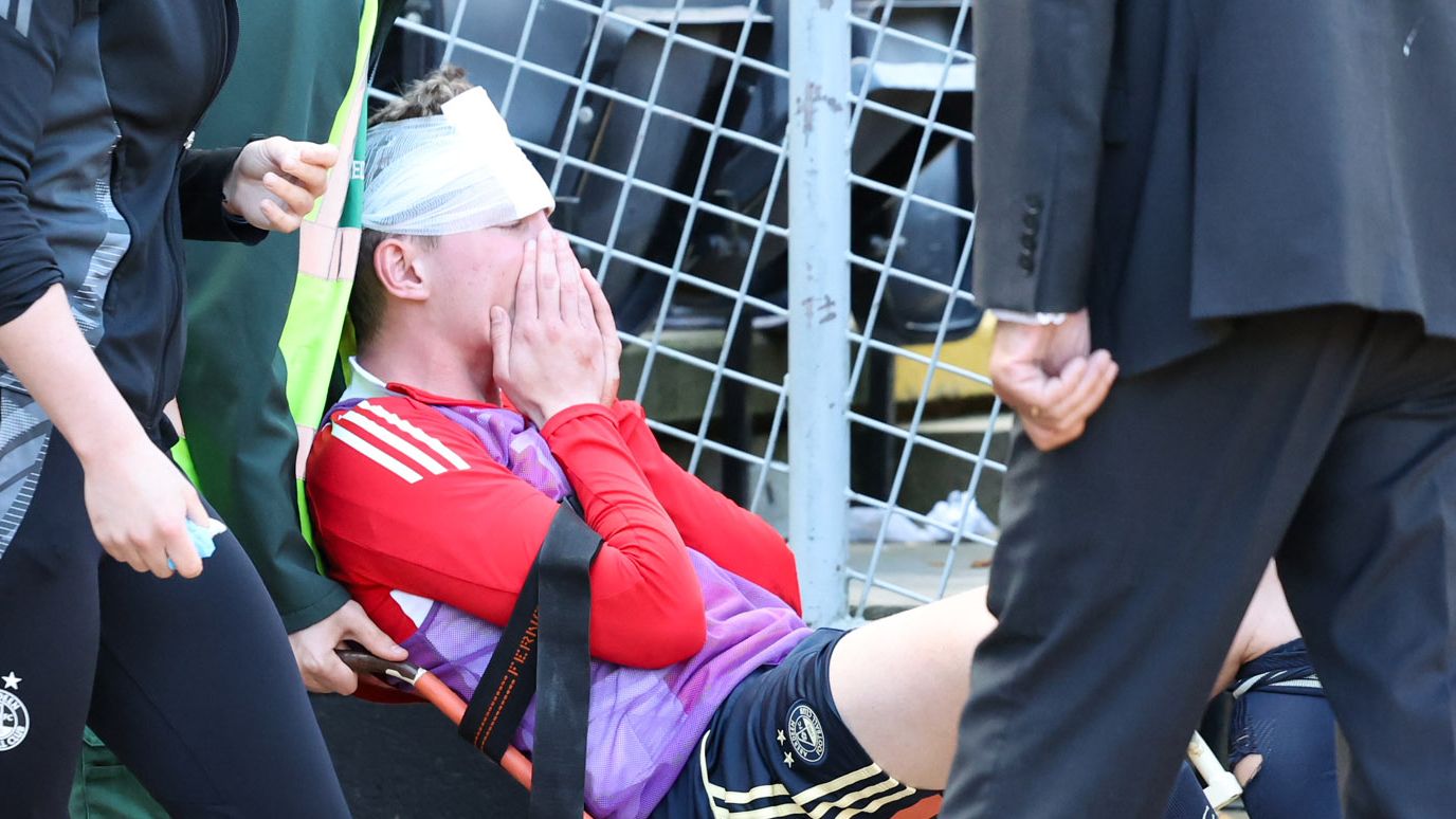 Jack MacKenzie Aberdeen 2024-25