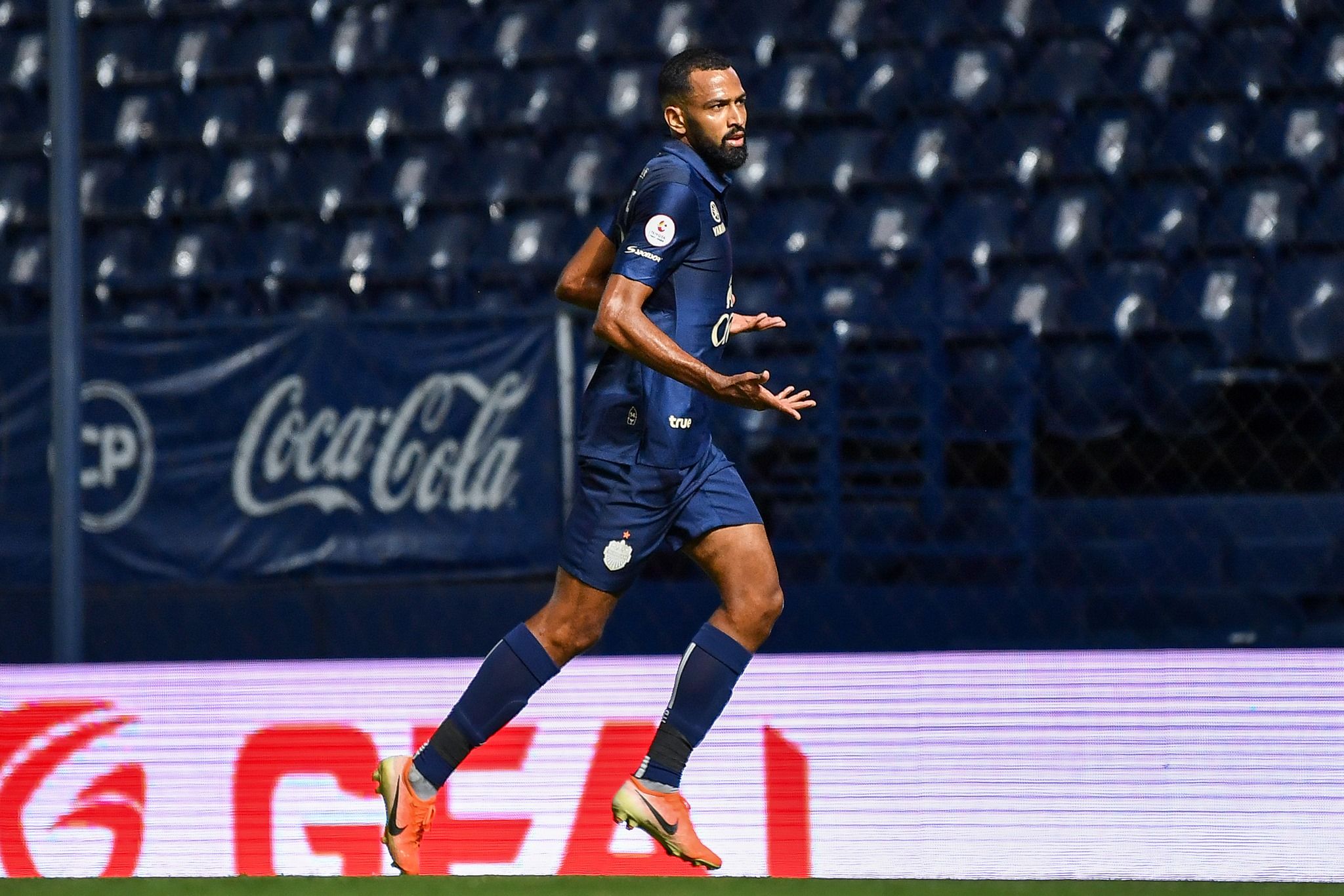 ไมคอน มาร์เกวซ