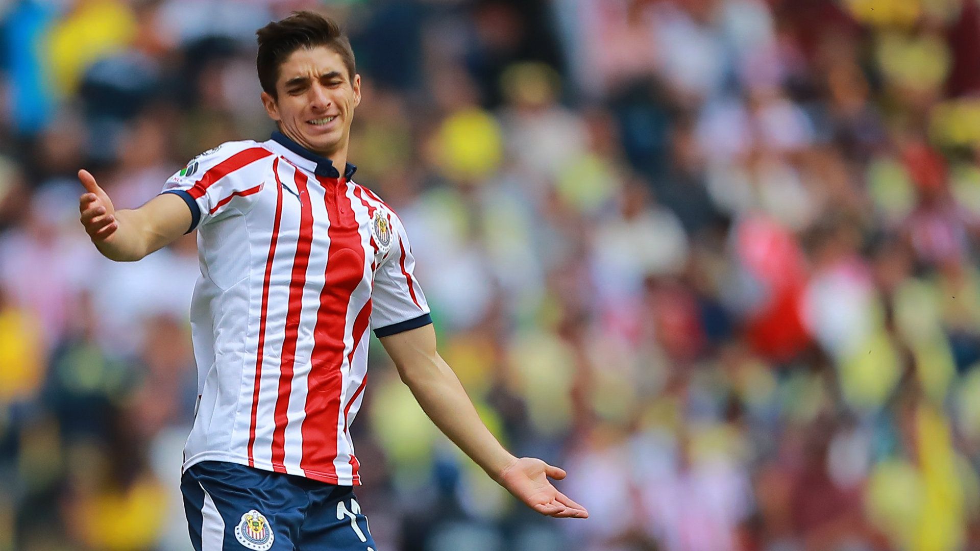 Isaac Brizuela Chivas Apertura 2018