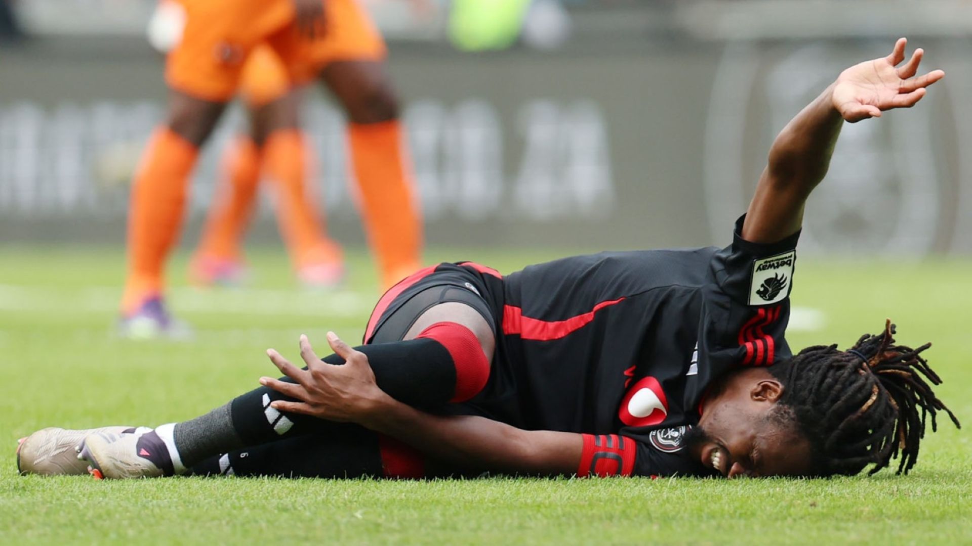 Olisa Ndah, Orlando Pirates