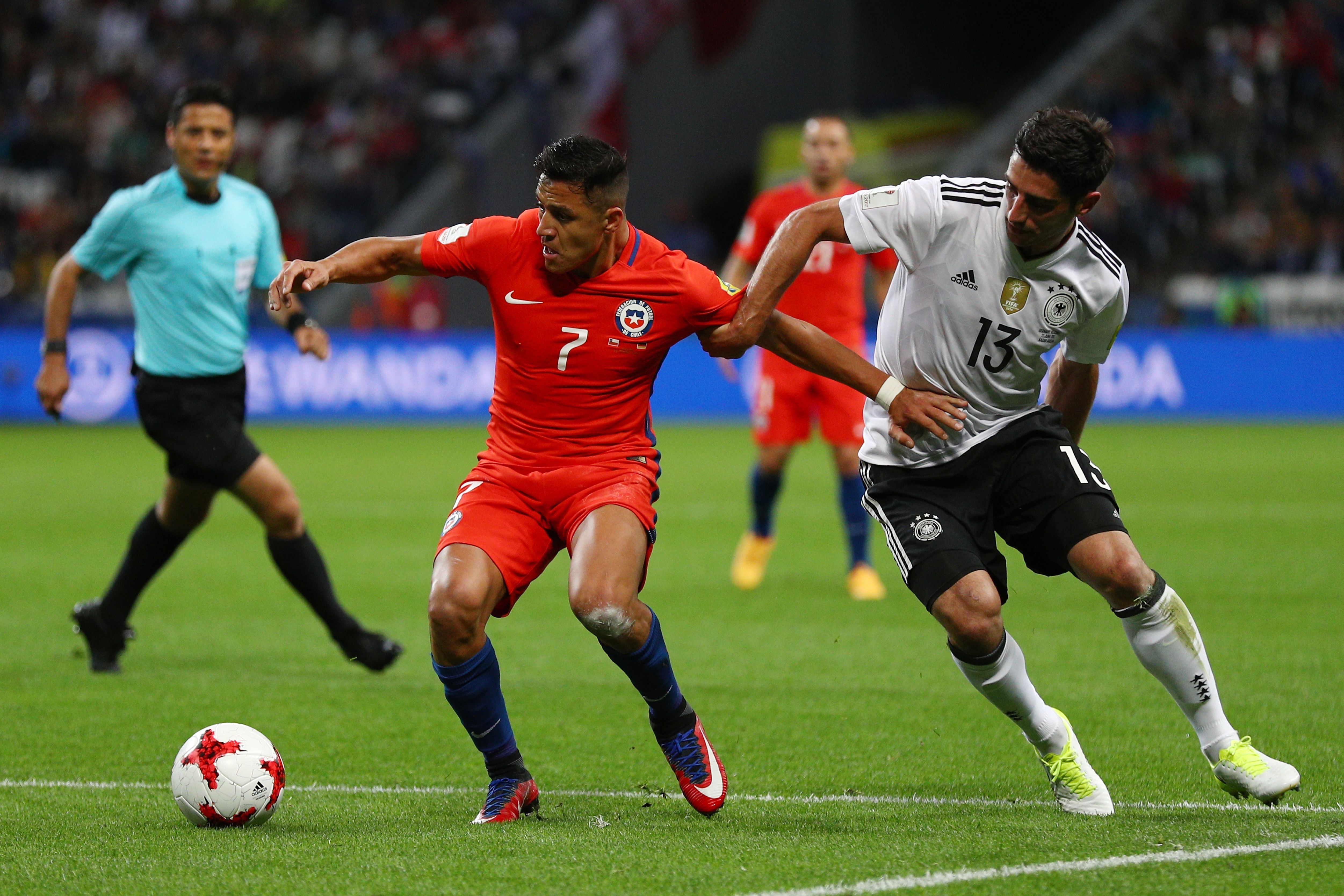 Alexis Sánchez & Lars Stindl - Germany v Chile