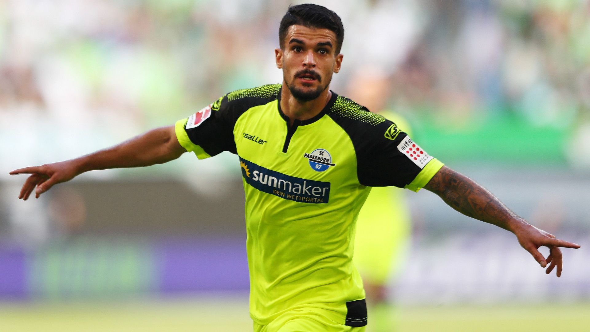 Cauly VfL Wolfsburg SC Paderborn Bundesliga 31082019
