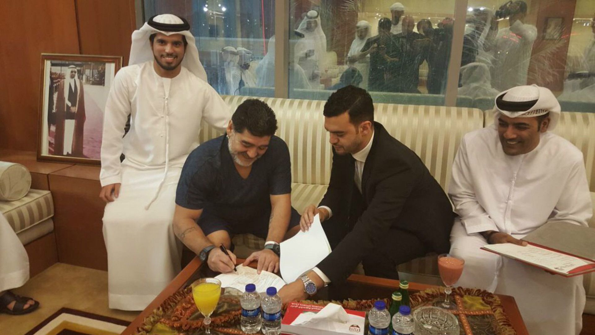 Diego Maradona Fujairah Sign Contract 07052017