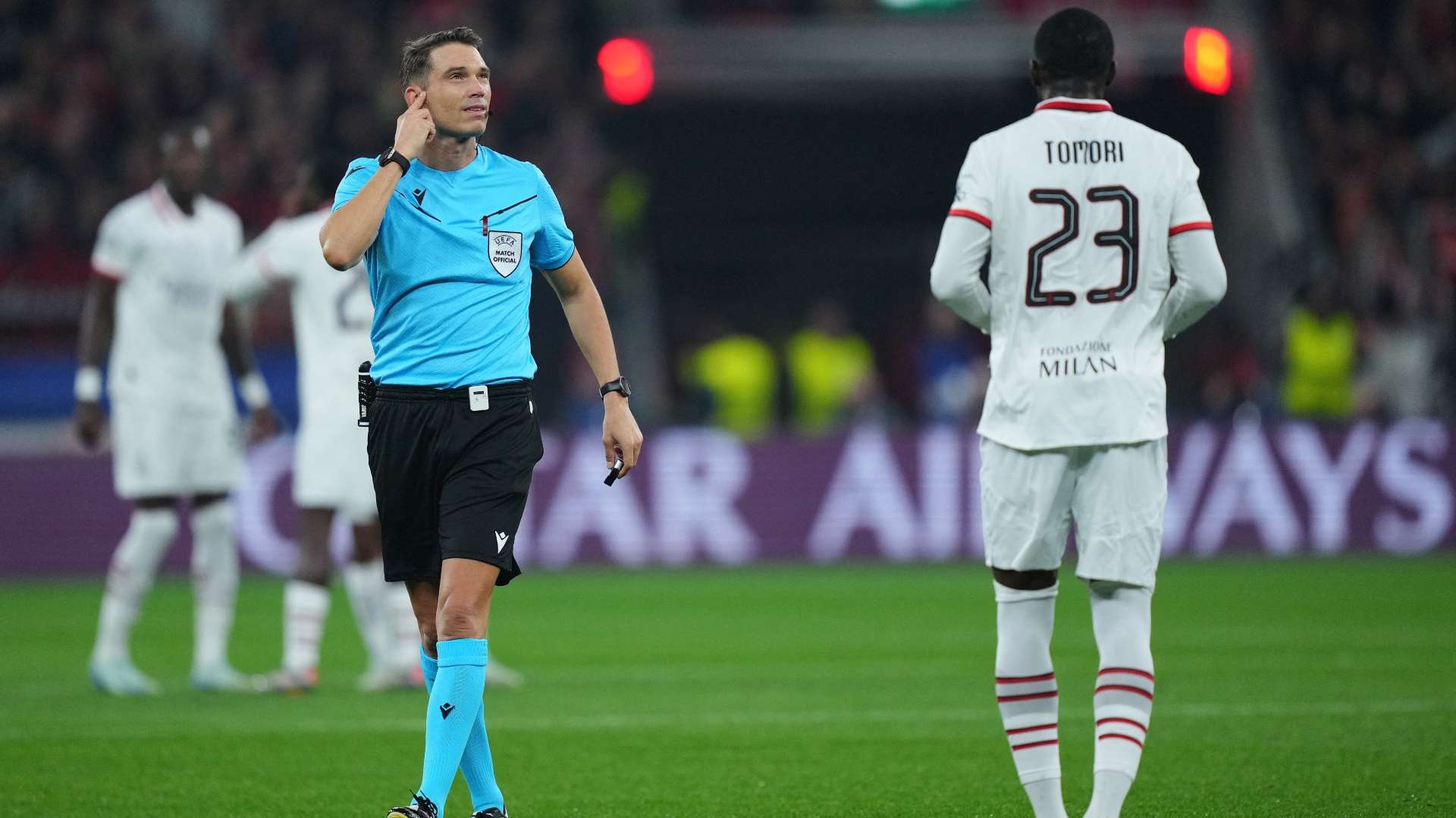 Scharer referee Tomori Bayer Leverkusen Milan