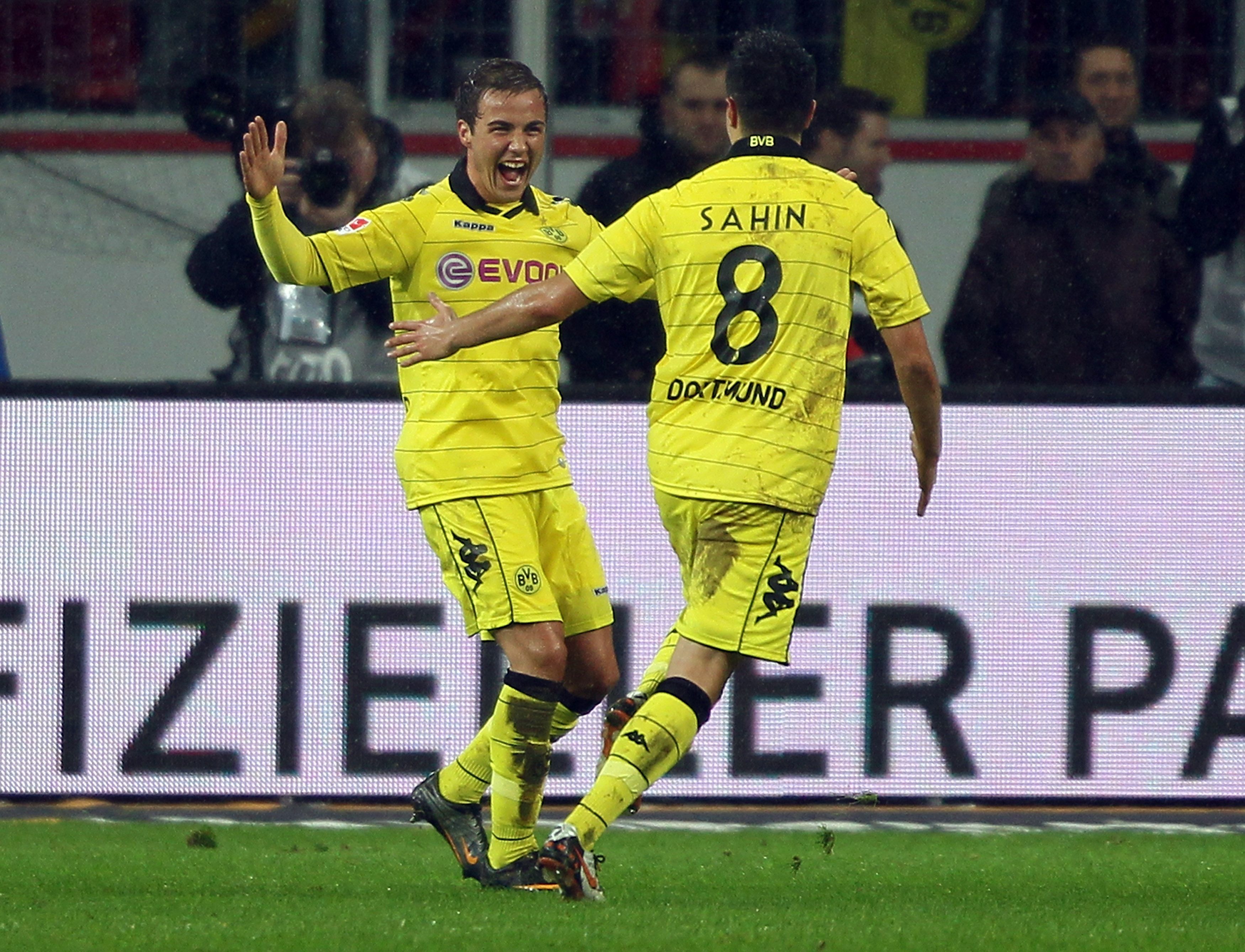 Nuri Sahin Mario Gotze Borussia Dortmund