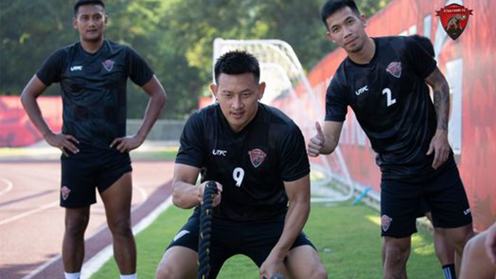 ธัชกร เขียวสมบัติ