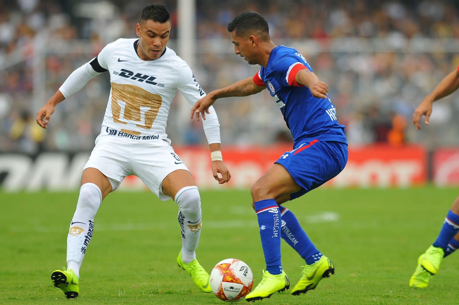 Pumas Cruz Azul Pablo Barrera Elías Hernández