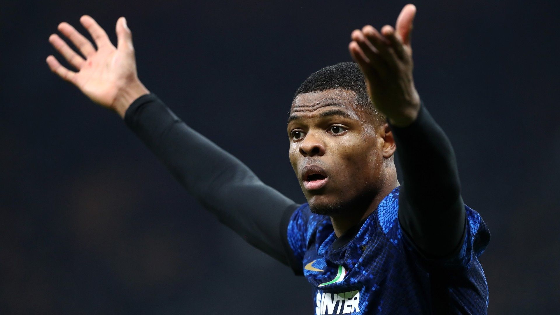 Denzel Dumfries Inter