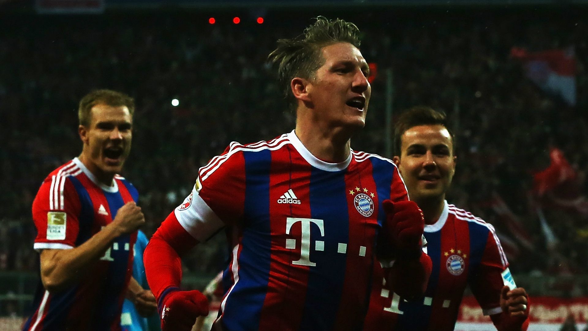 HOLGER BADSTUBER BASTIAN SCHWEINSTEIGER MARIO GOTZE BAYERN MUNICH 27022015
