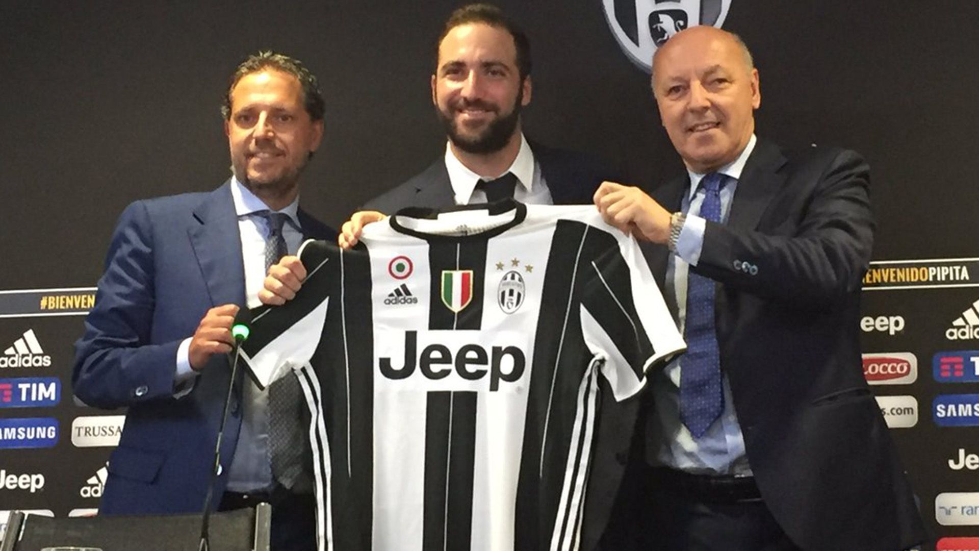 Higuain Paratici Marotta Juventus
