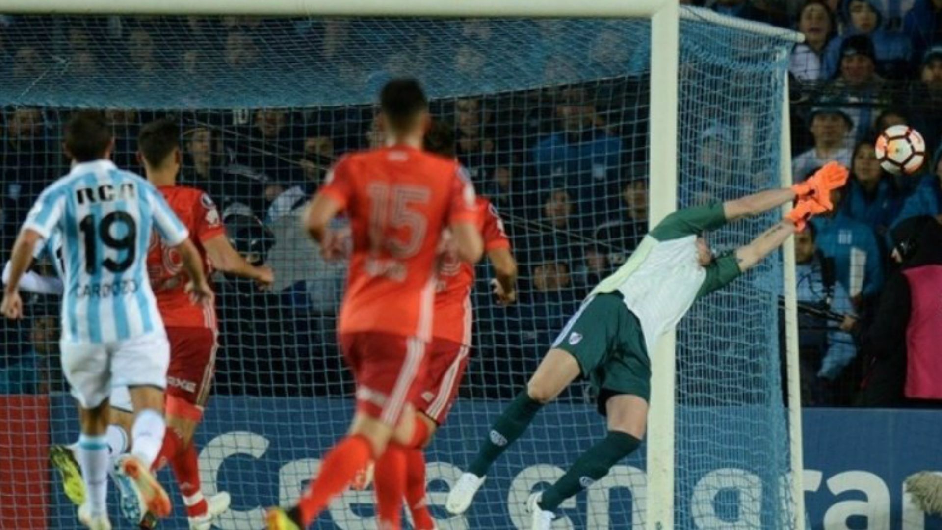 Armani Racing River Copa Libertadores 09082018