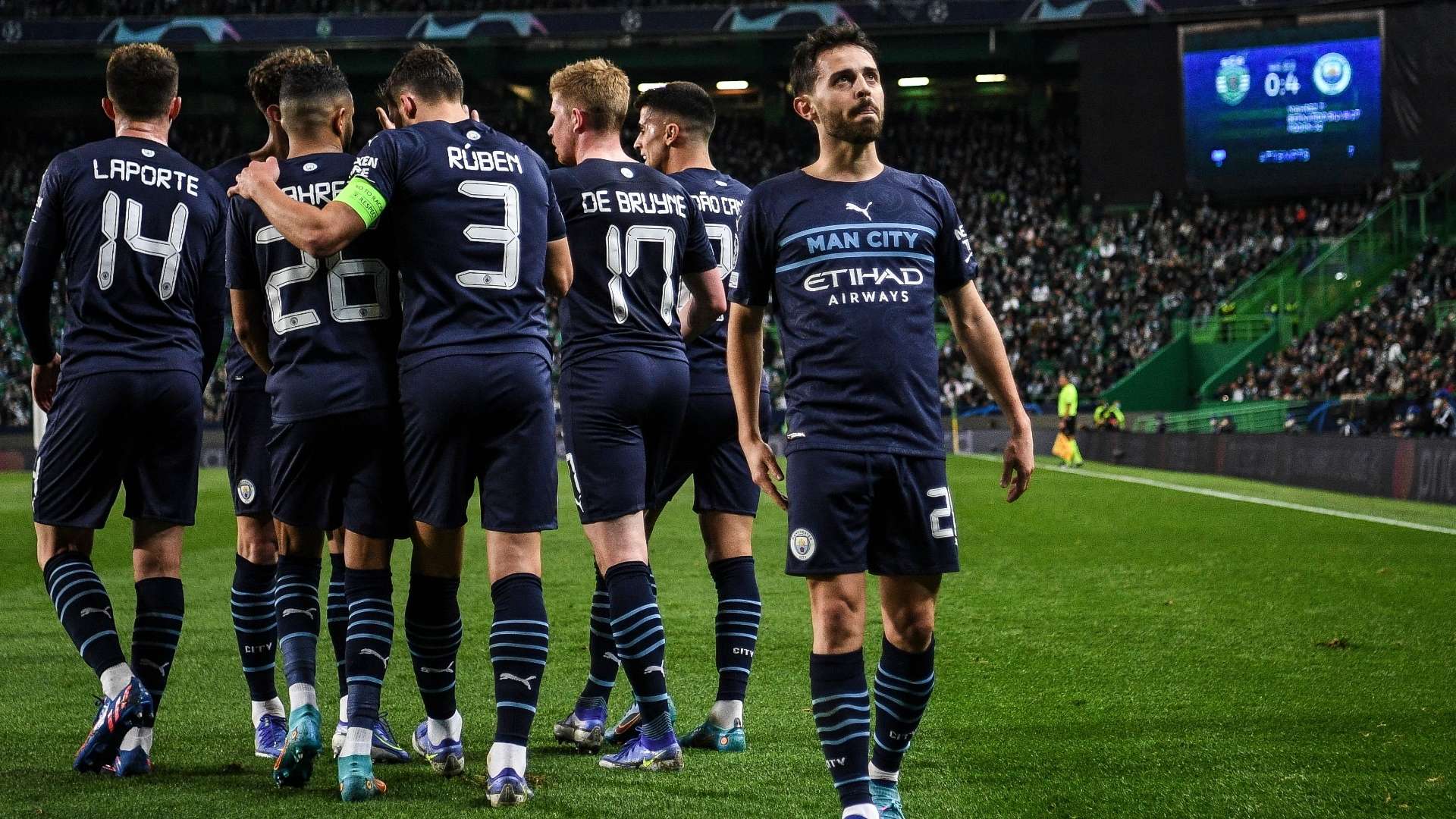 Man City celebrate Bernardo Silva goal vs Sporting, UCL 2021-22