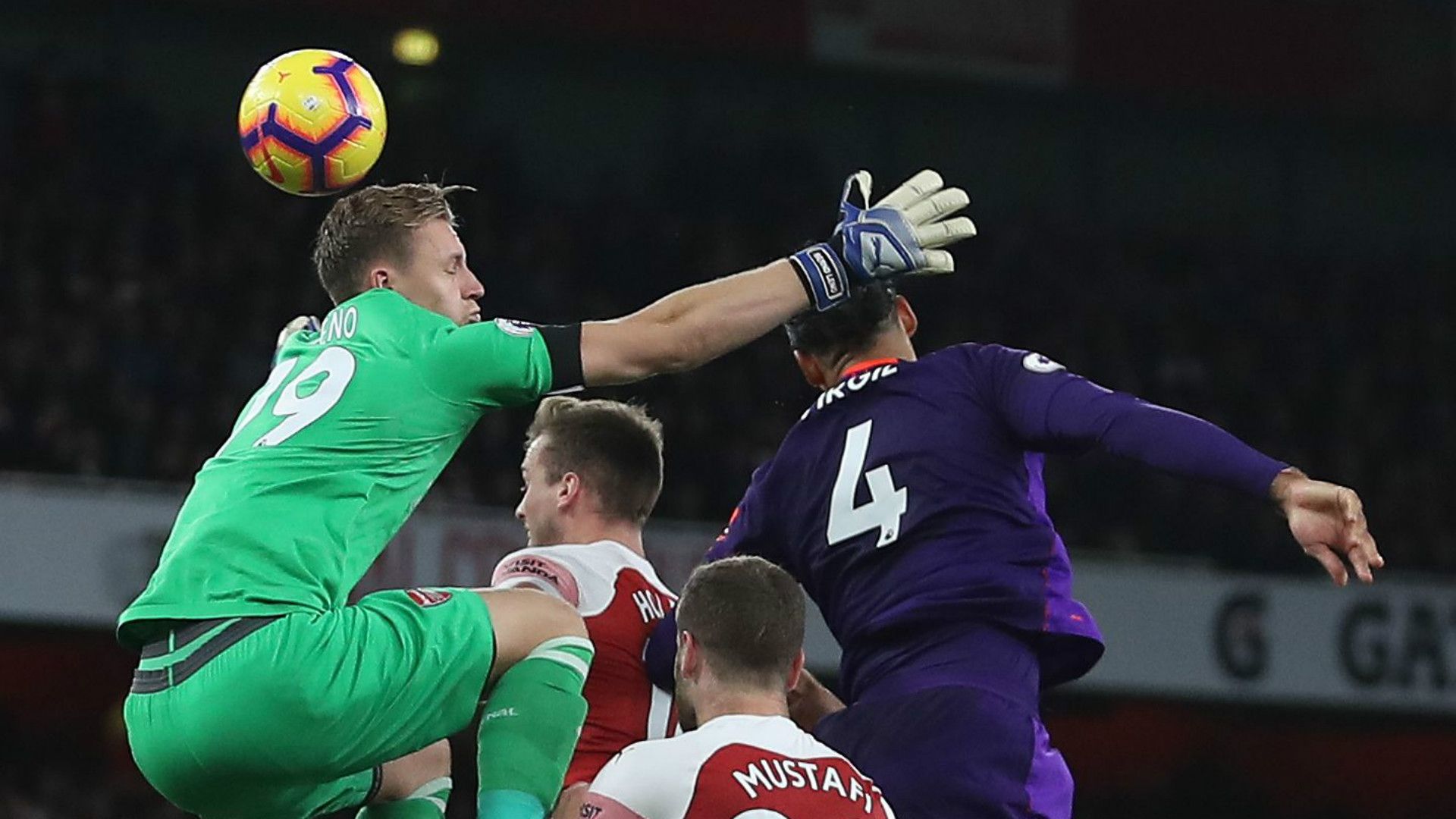 Bernd Leno Virgil van Dijk Arsenal Liverpool 2018-19