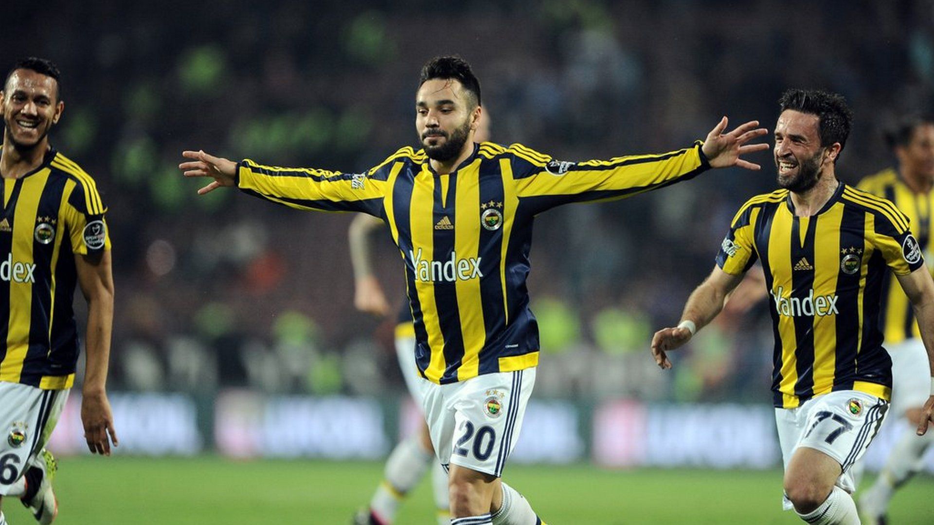 Volkan Sen Gokhan Gonul Josef de Souza Fenerbahce 04242016