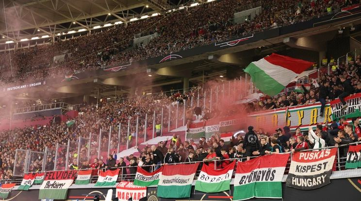 Magyar szurkolók Lipcse