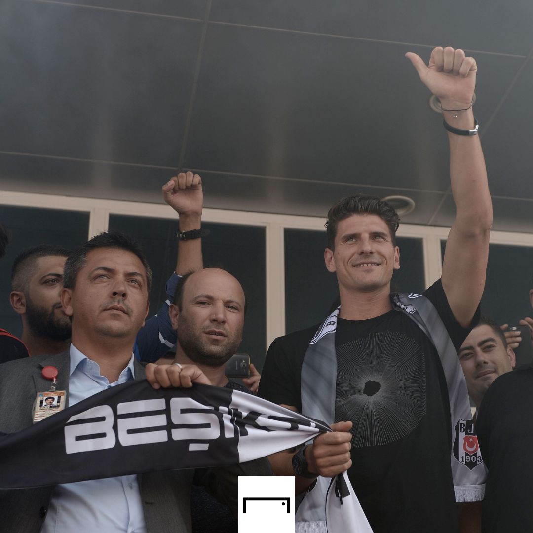 Mario Gomez Beşiktaş havaalanı karşılama 