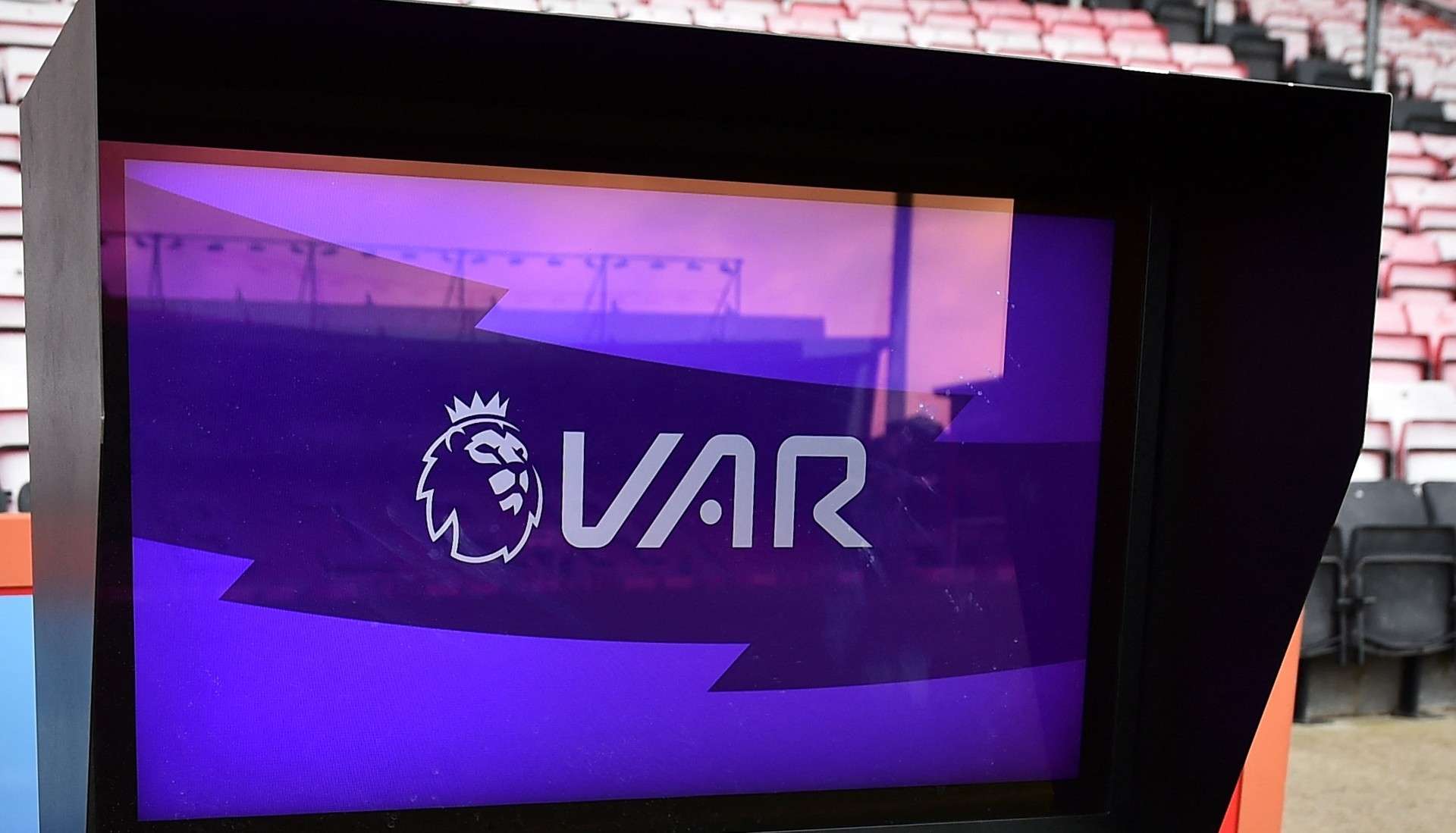 var premierleague