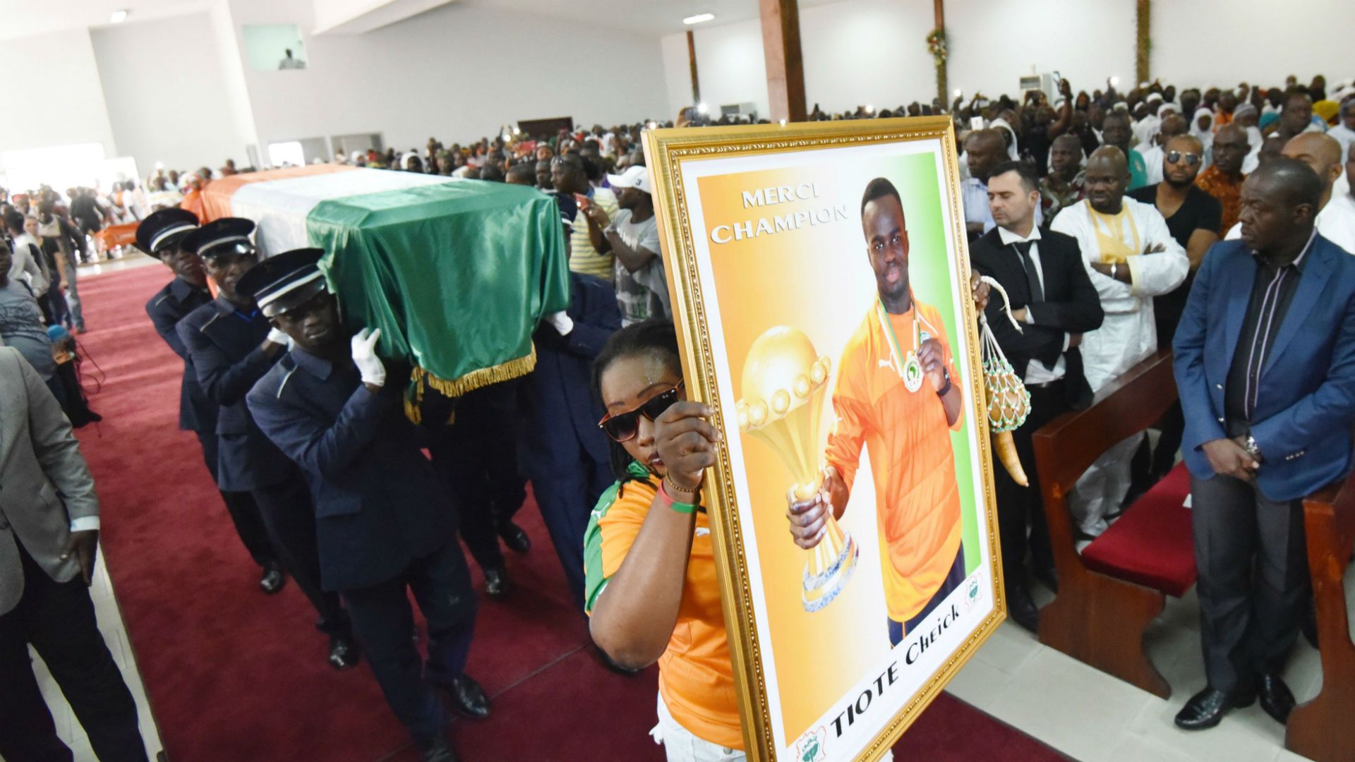 Tiote burial