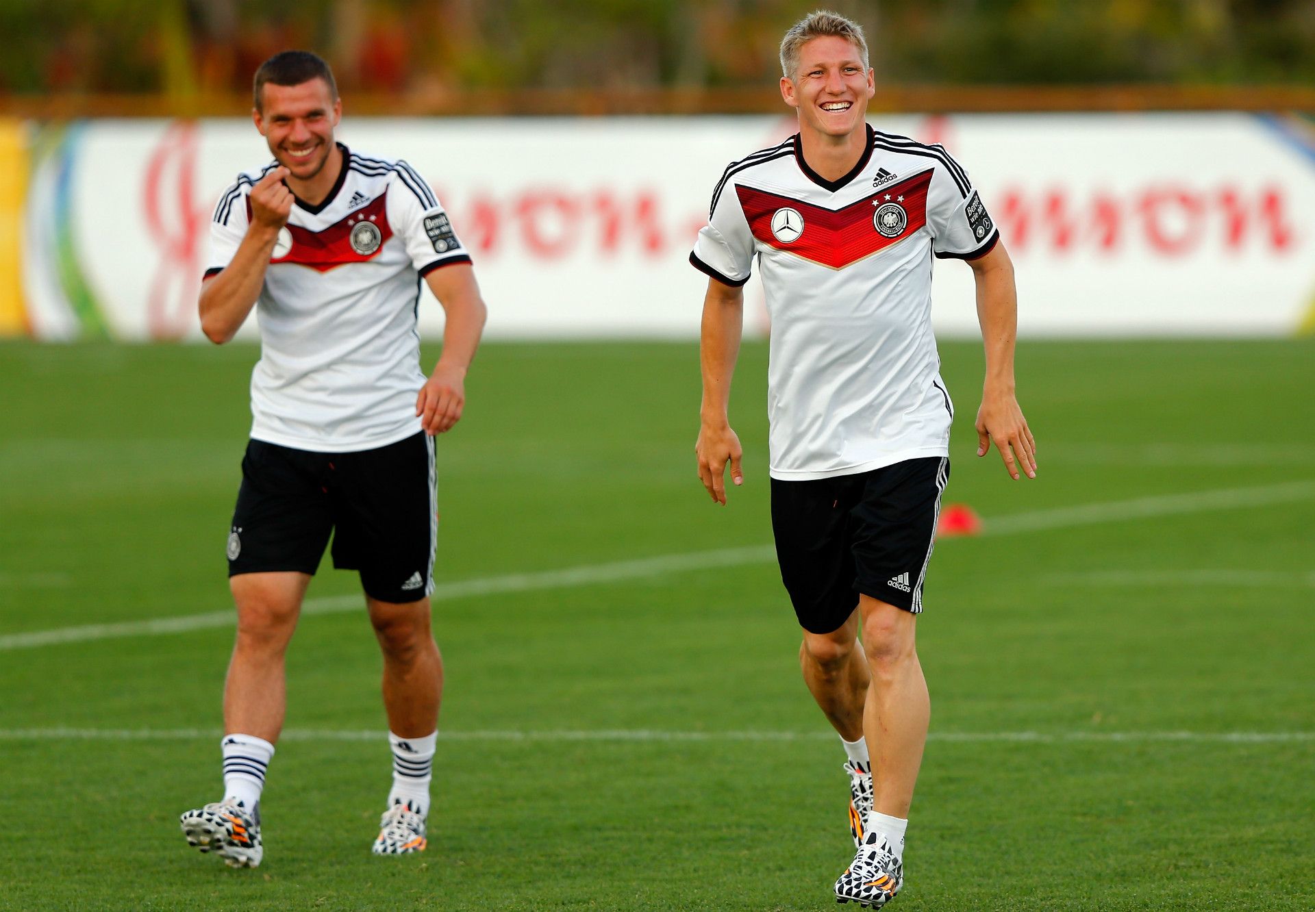 LUKAS PODOLSKI BASTIAN SCHWEINSTEIGER GERMANY TRAINING 06102014