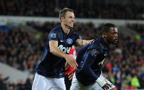 Patrice Evra Cardiff City Manchester United Premier League 24112013 MU. tin bóng đá MU. chuyển nhượng MU. Sir Alex và MU. Sir Alex rời MU. Evra: 'Với Sir Alex, chiến thắng phải trở thành điều bình thường'. Phỏng vấn Evra. Evra: Cầu thủ MU là robot