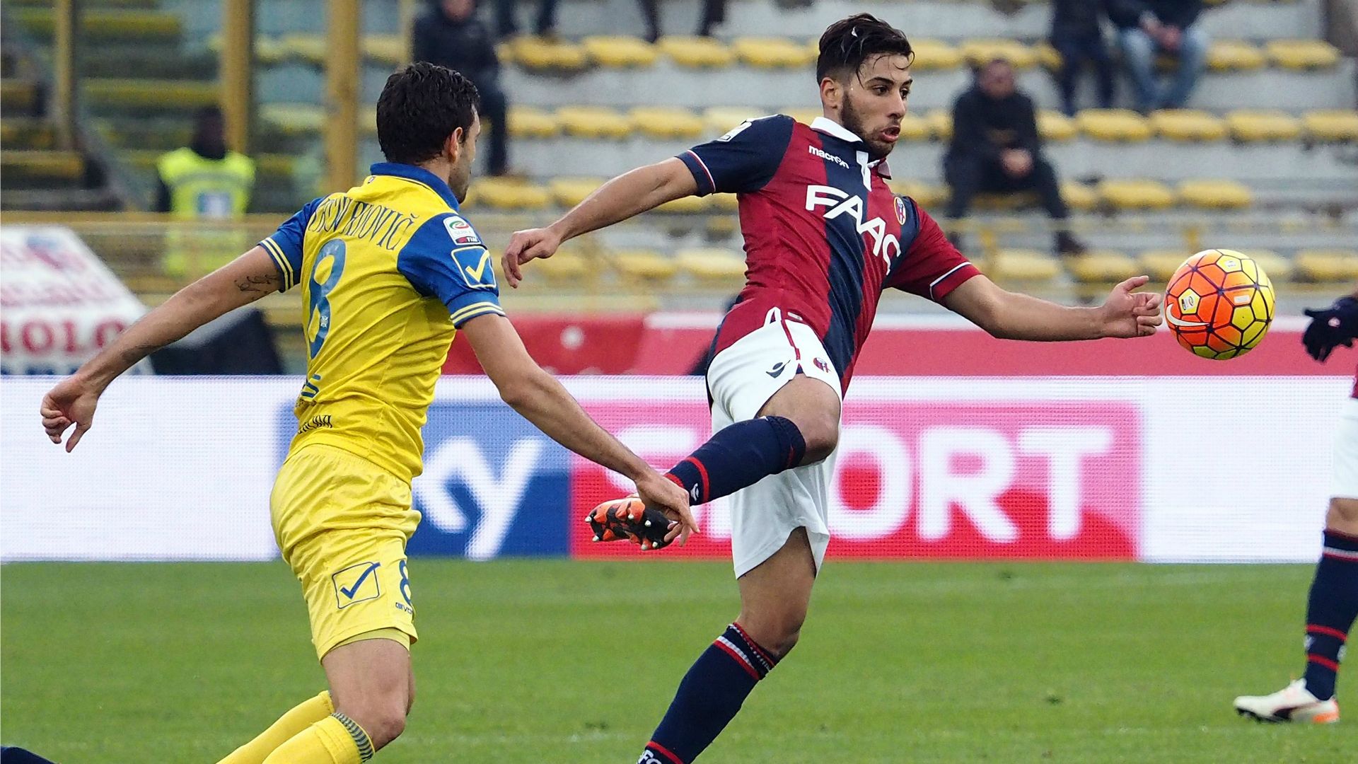 Saphir Taider Ivan Radovanovic Bologna Chievo