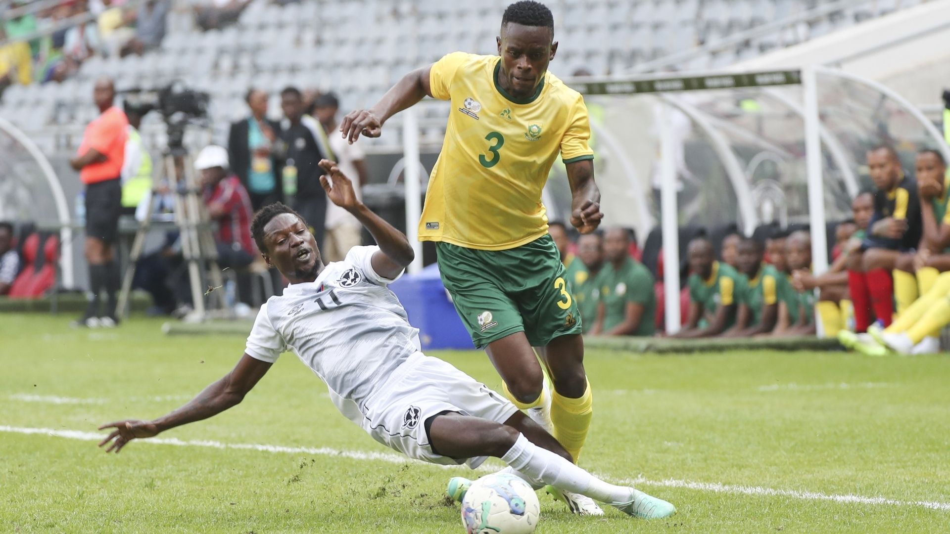 Innocent Maela, Bafana Bafana