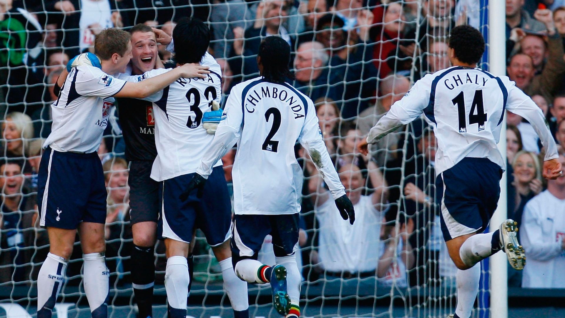 Gol Paul Robinson vs Watford 2007