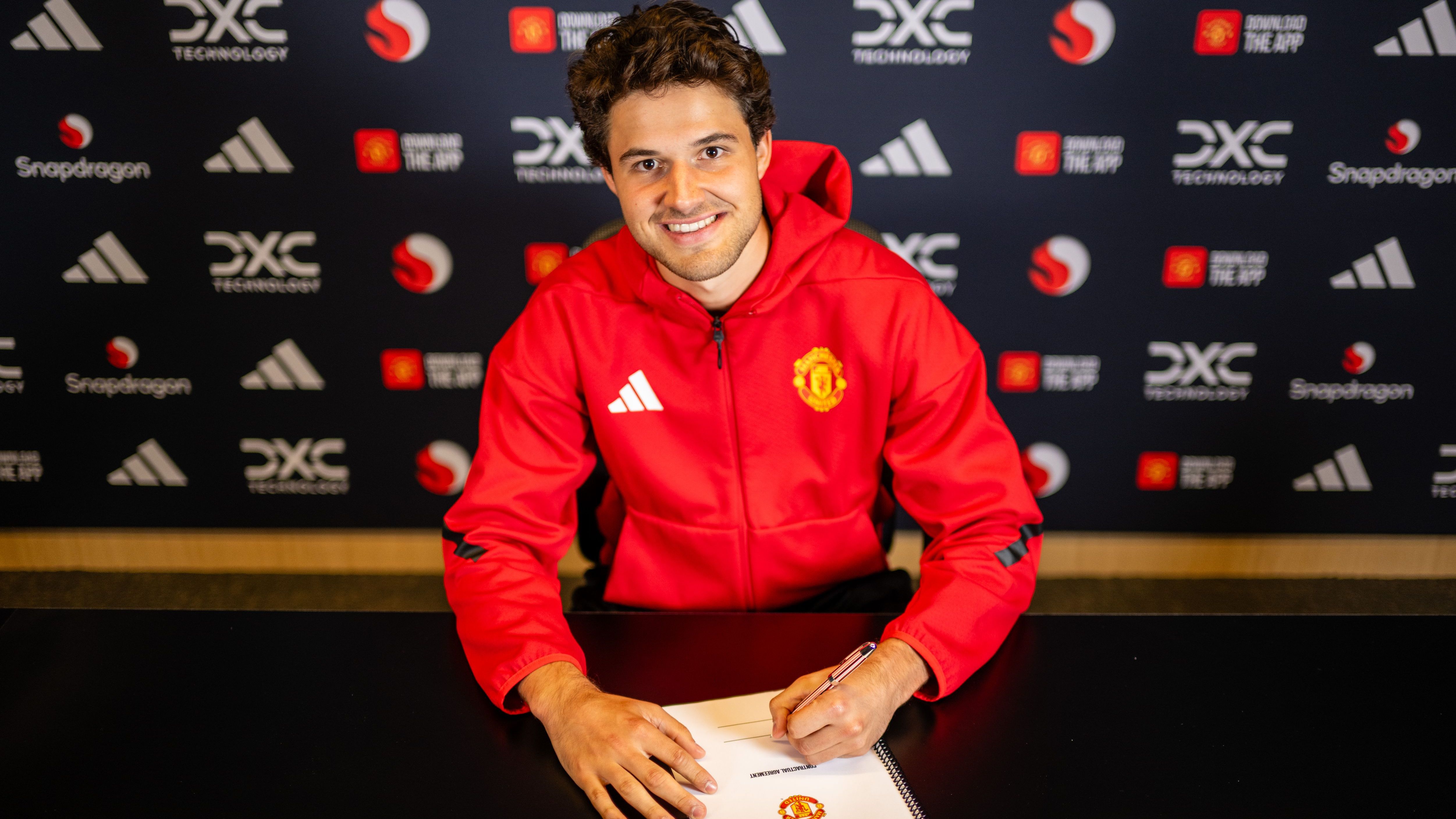 Senne Lammens Manchester United 2025