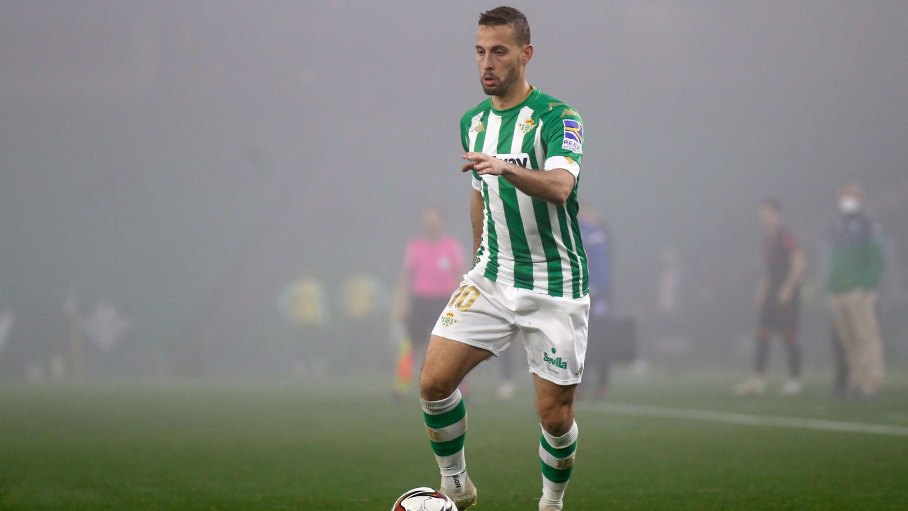 Sergio Canales, Real Betis