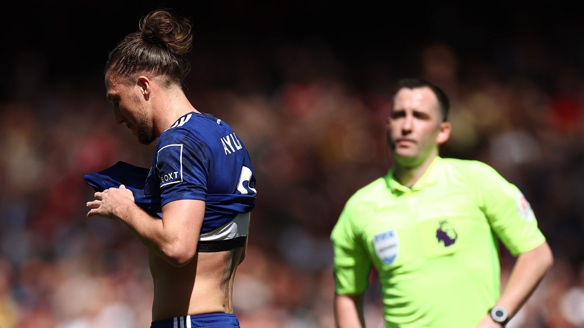 Luke Ayling Leeds Arsenal 2021-22