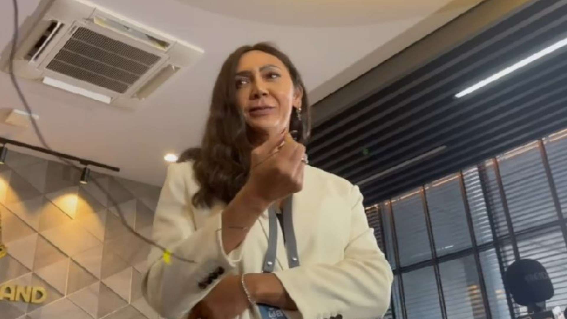 พยุริน (พอลลีน) งามพริ้ง