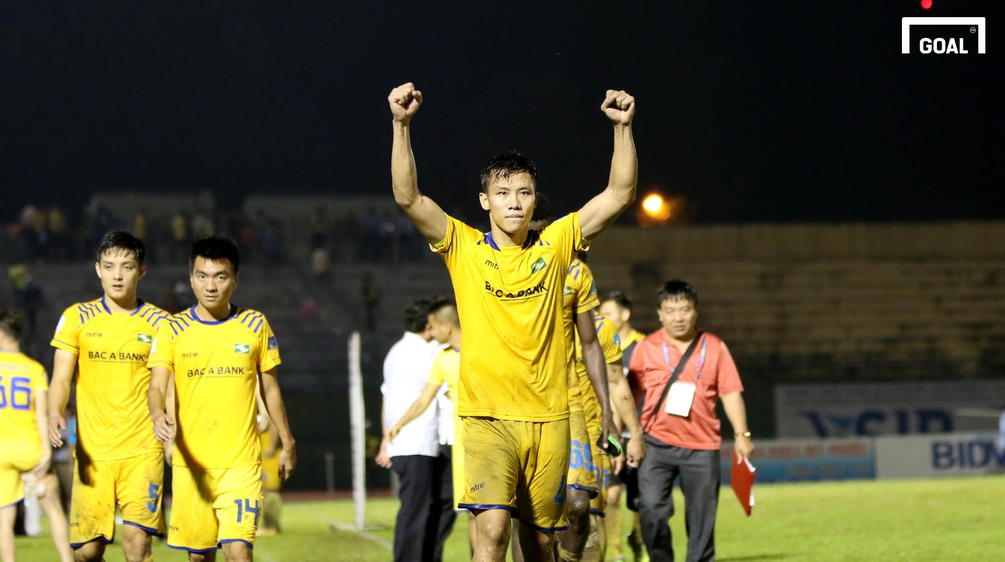 B.Bình Dương SLNA Chung kết lượt đi Cúp Quốc gia 2017