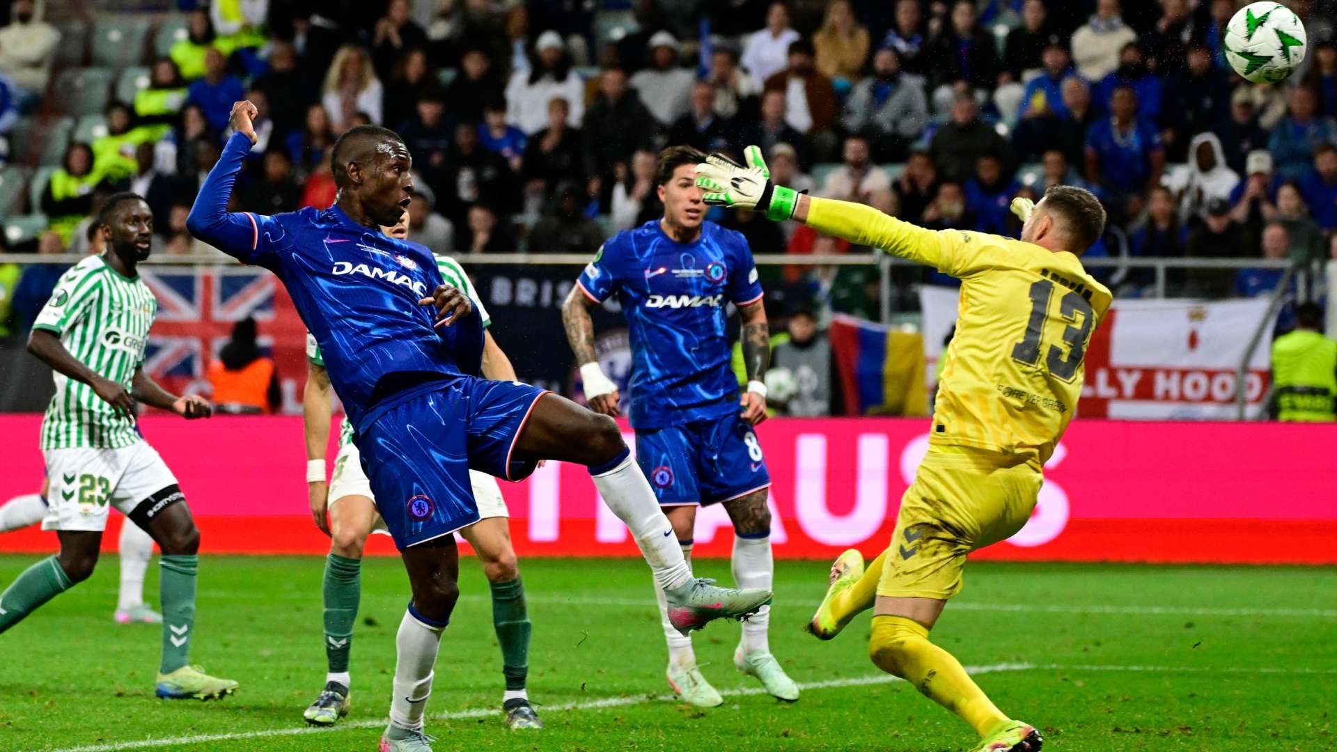 jackson goal betis chelsea