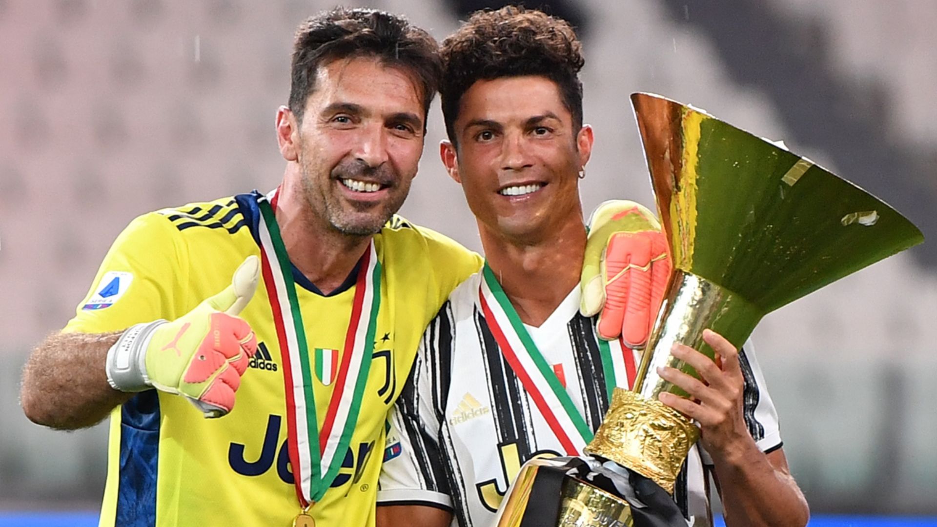 Gianluigi Buffon Cristiano Ronaldo Juventus