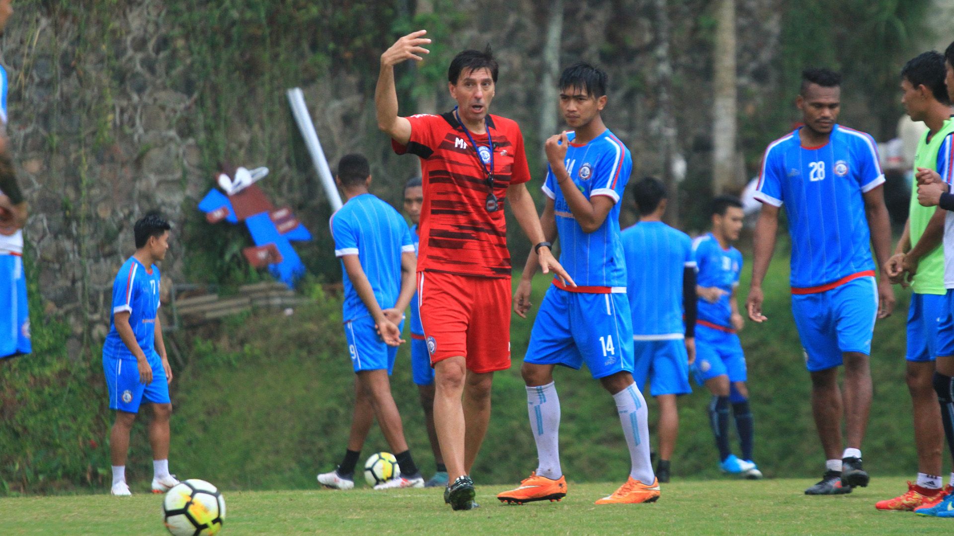 Milan Petrovic - Arema FC