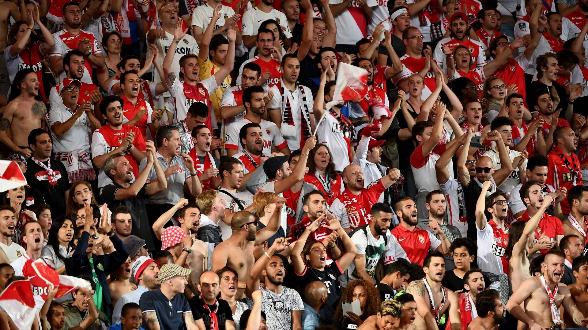 Monaco fans