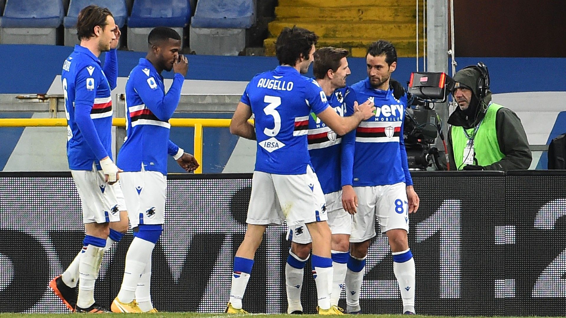 Sampdoria celebrating - Serie A 2020/21
